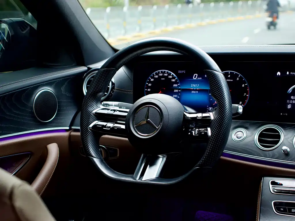 Mercedes-Benz E-Class Imported 2022 E 260 Fashionable Sports Edition купить на сайте DeffCars