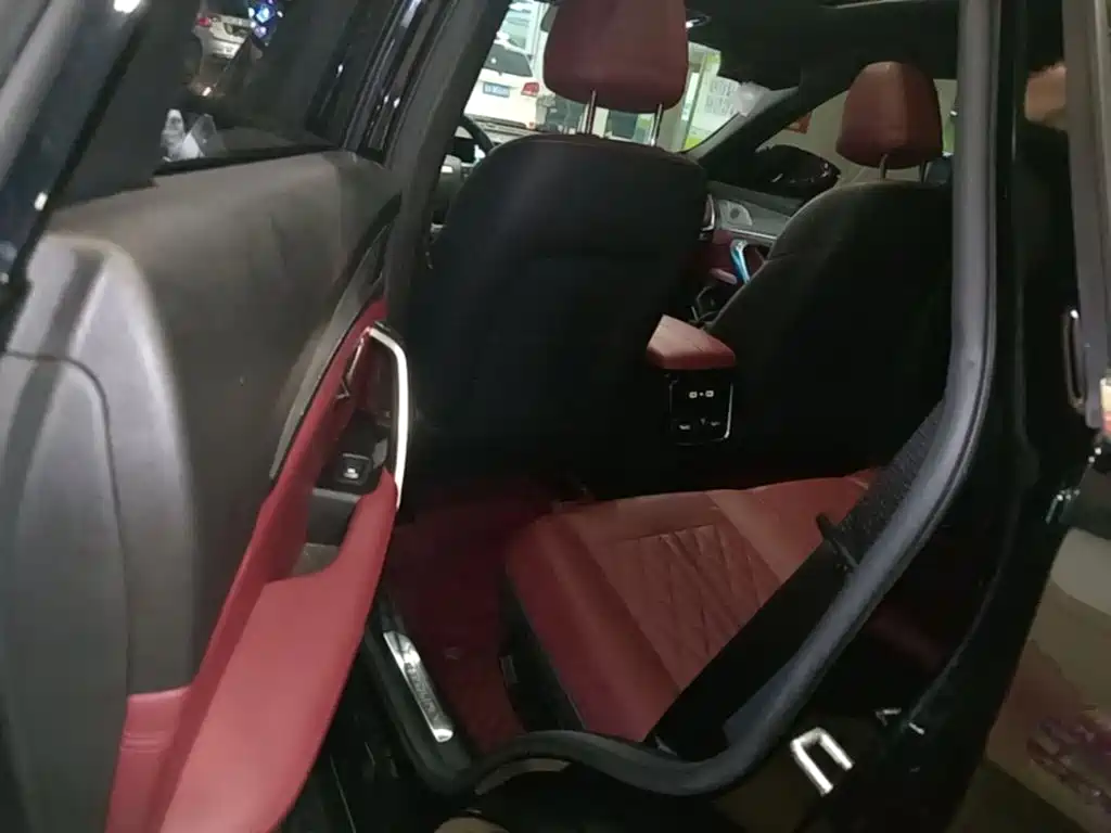 Jietu X70 PLUS 2023 model 1.5T DCT Brave PLUS 5 seats купить на сайте DeffCars