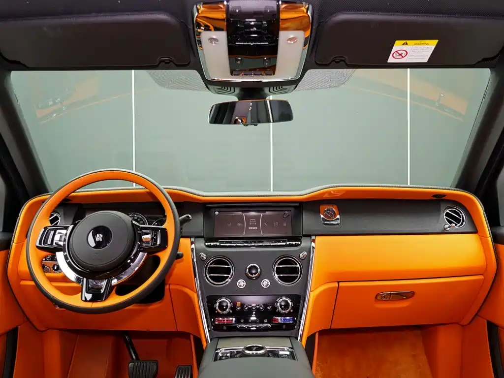 Cullinan 2024 four-seat version купить на сайте DeffCars