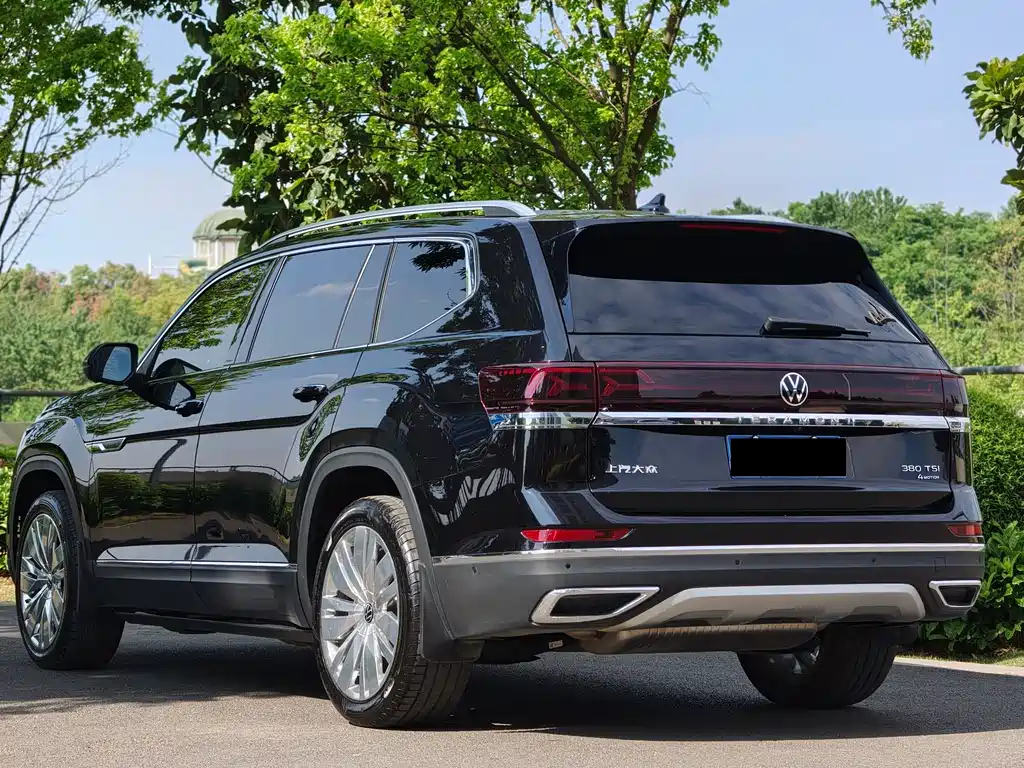 Touron 2023 530 V6 four-wheel drive flagship version купить на сайте DeffCars