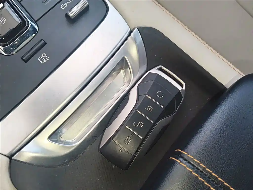 Song PLUS New Energy 2021 EV Premium Model купить на сайте DeffCars