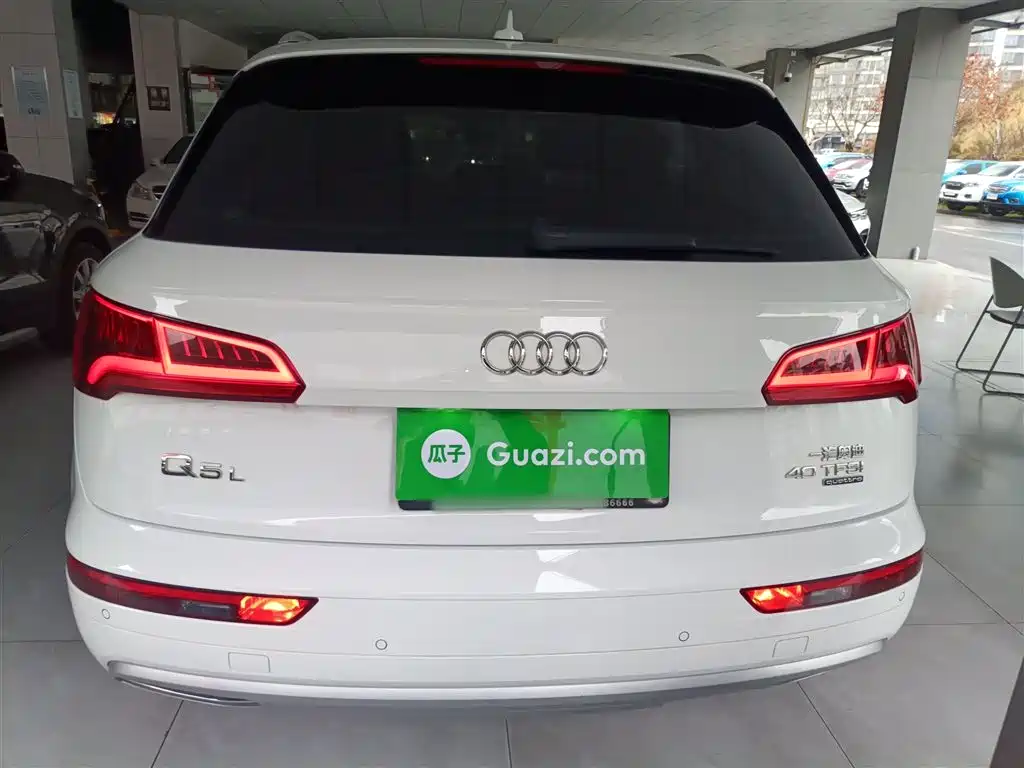 Audi Q5L 2020 facelift 40 TFSI Honorable and enterprising model купить на сайте DeffCars