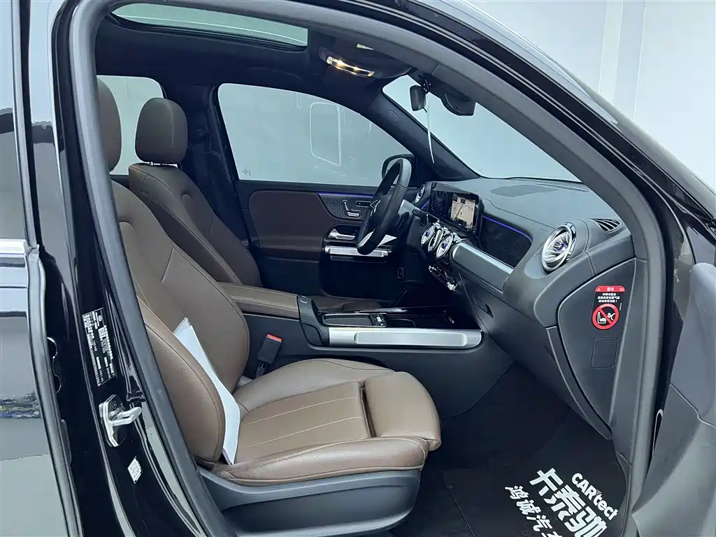 Mercedes-Benz GLB 2024 facelift GLB 220 fashion model купить на сайте DeffCars