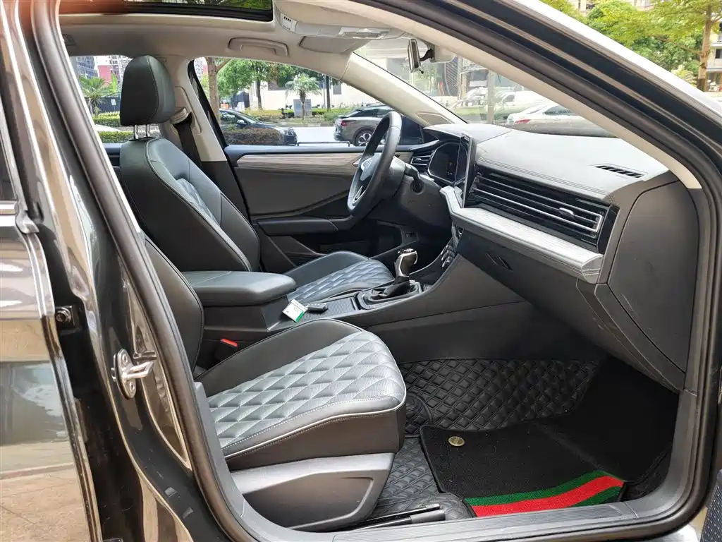 Sagitar 2023 300TSI DSG Super Edition купить на сайте DeffCars