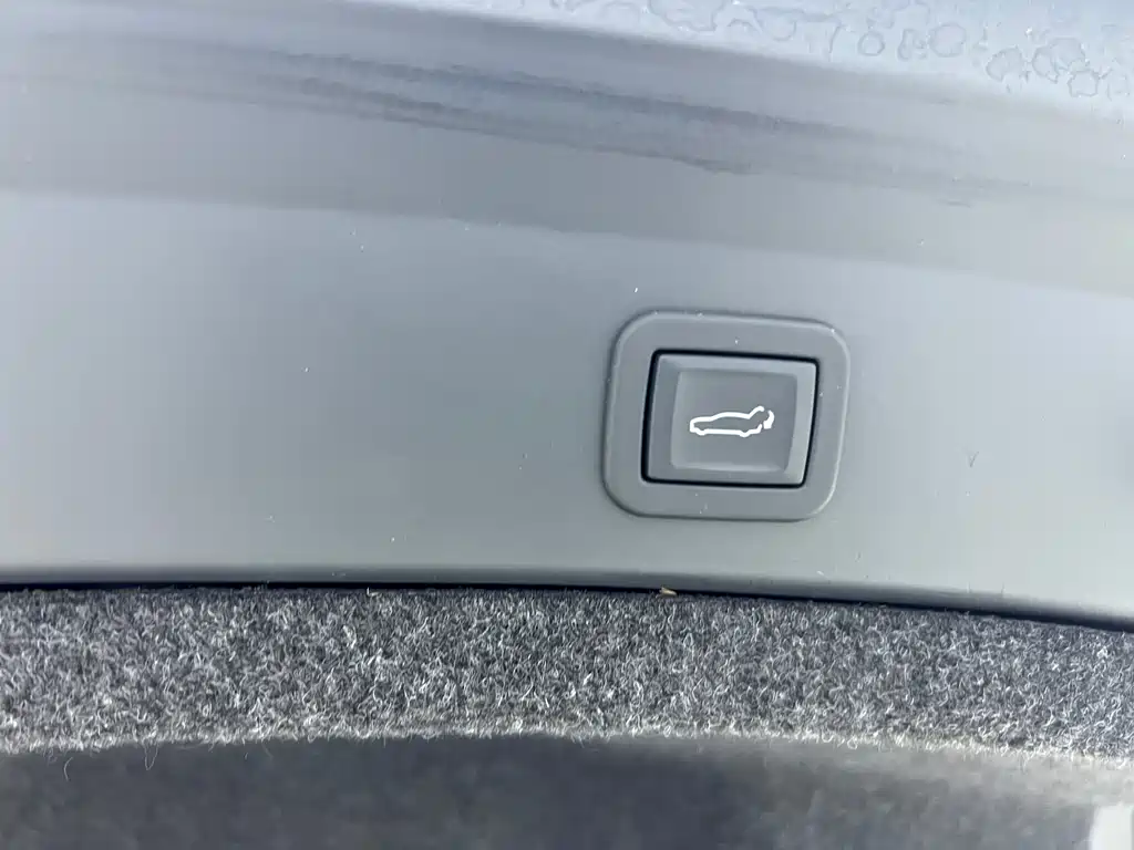 Cadillac CT6 2023 28T Platinum Type купить на сайте DeffCars