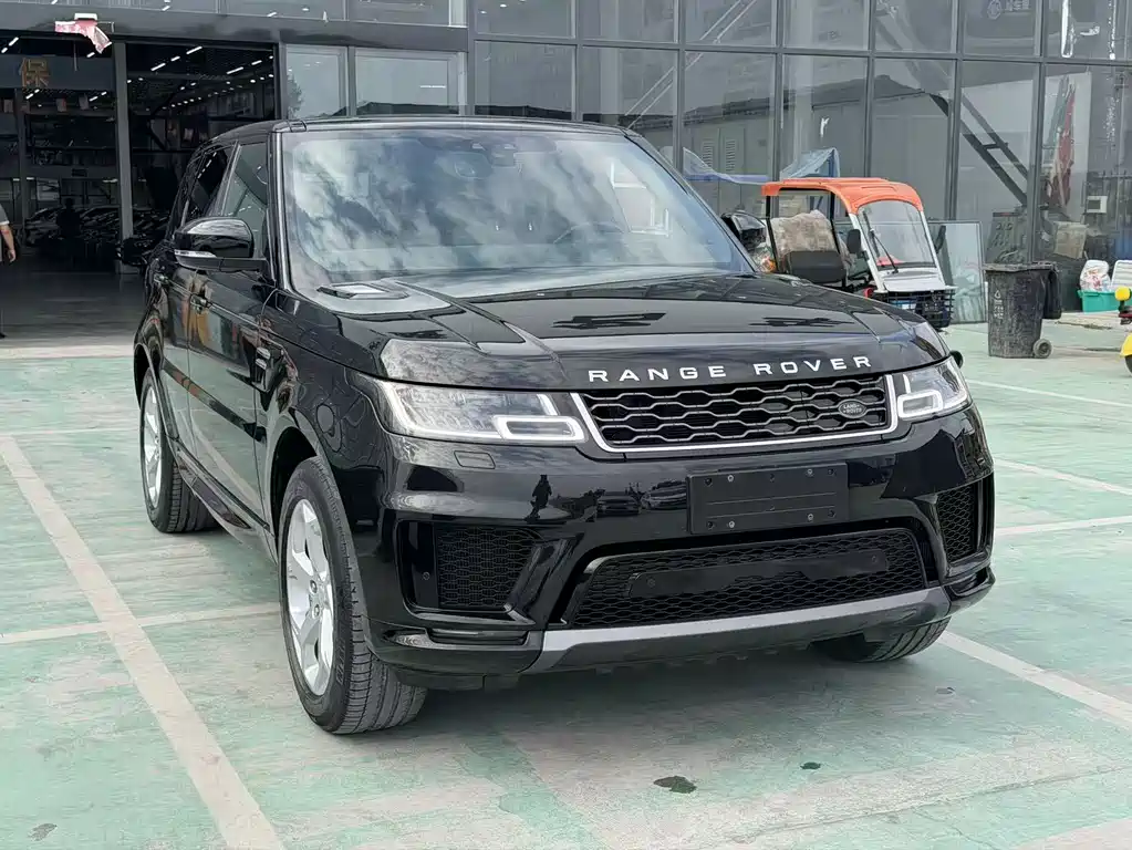 Range Rover Sport New Energy 2018 P400e купить на сайте DeffCars