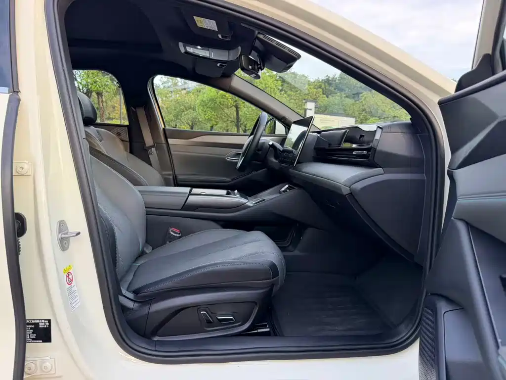 Qin L 2025 EV 545KM Excellent Type купить на сайте DeffCars