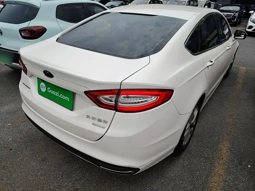 Mondeo 2013 1.5L GTDi180 Fashion Edition купить на сайте DeffCars