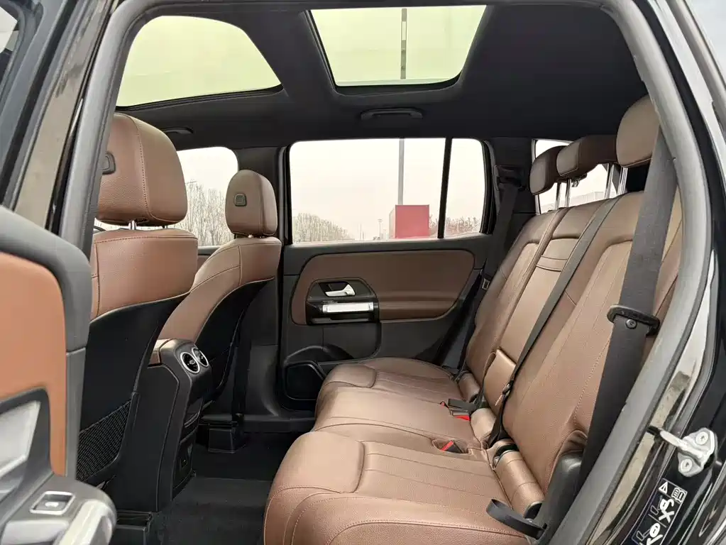 Mercedes-Benz GLB 2022 facelift GLB 200 dynamic купить на сайте DeffCars
