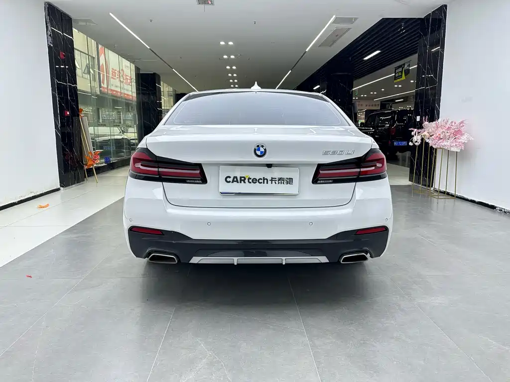BMW 5 Series 2022 530Li Leading M Sport Kit купить на сайте DeffCars