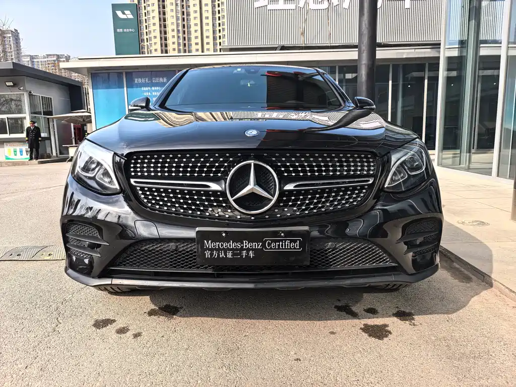 Mercedes-Benz GLC Coupe 2017 GLC 200 4MATIC Coupe SUV купить на сайте DeffCars