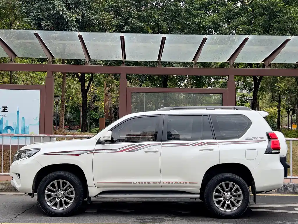 Prado 2019 3.5L automatic TX-L exclusive version with rear mounted spare tire купить на сайте DeffCars