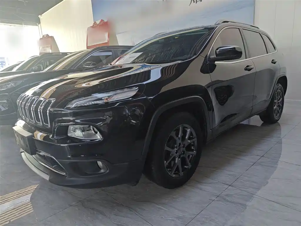 Liberty Light 2020 2.0L two-wheel drive classic sports version купить на сайте DeffCars