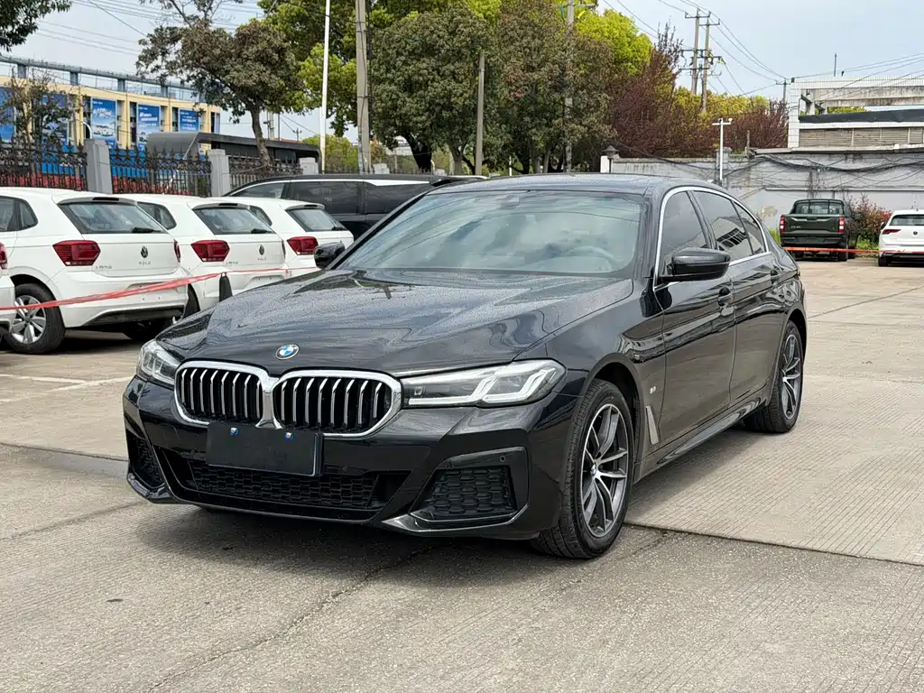 BMW 5 Series 2022 facelift 525Li M Sports Package купить на сайте DeffCars