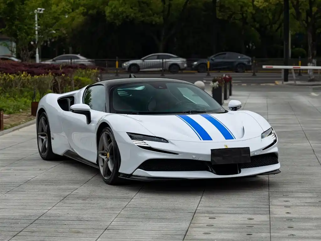 SF90 2020 3.9T V8 Stradale купить на сайте DeffCars