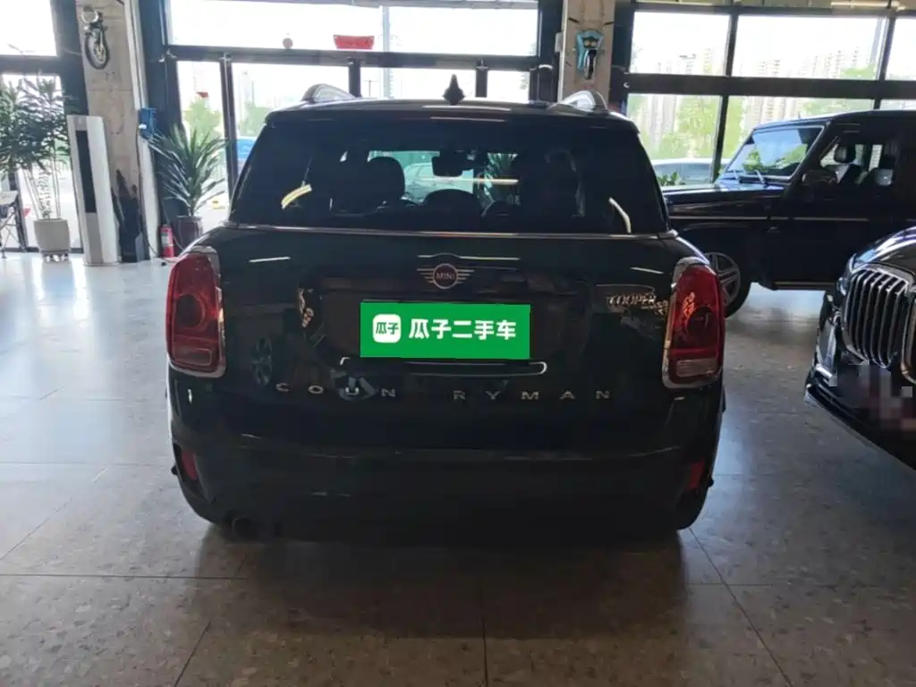MINI COUNTRYMAN 2018 1.5T COOPER ALL4 Classic купить на сайте DeffCars