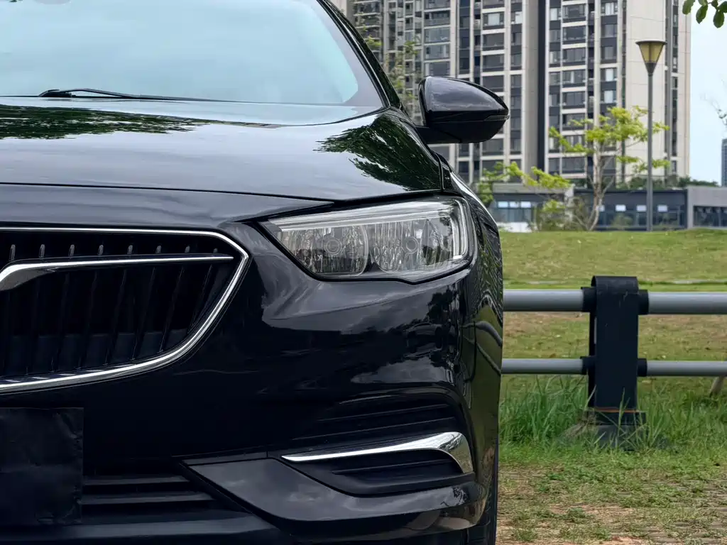 Regal 2019 20T Elite National VI купить на сайте DeffCars