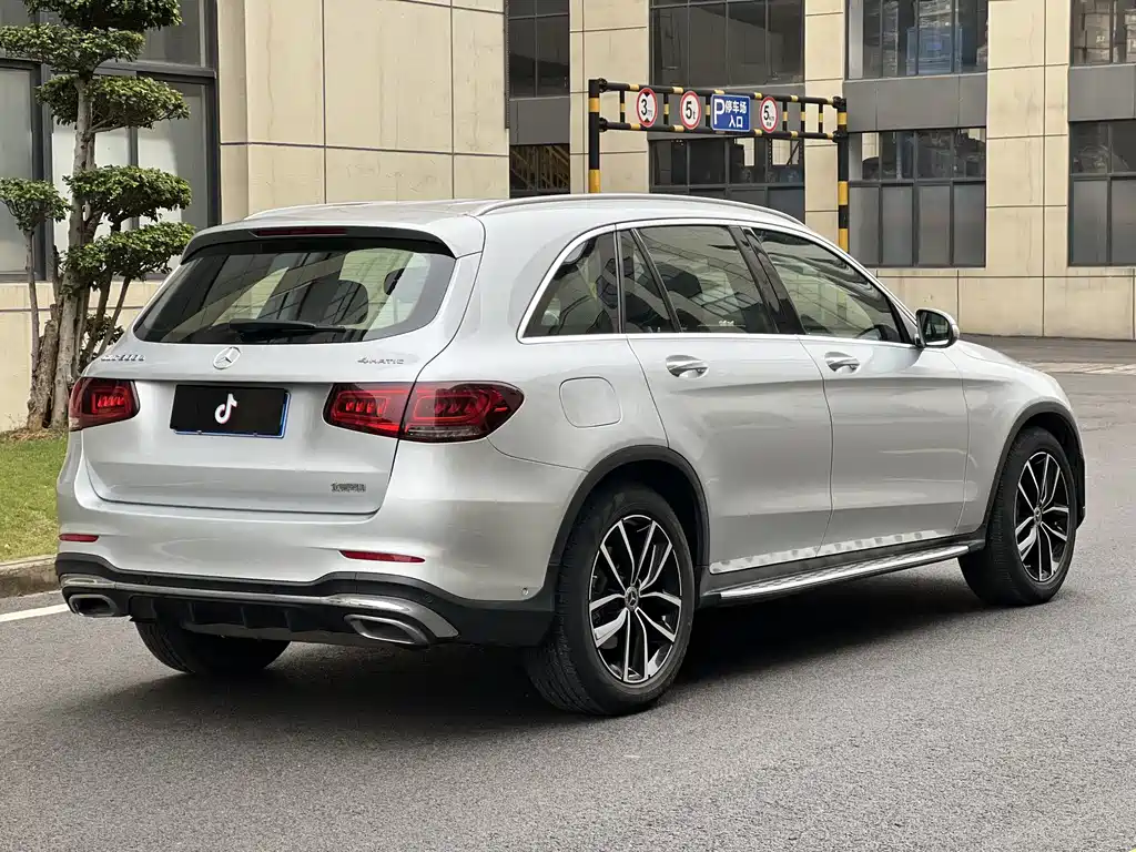 Mercedes-Benz GLC 2020 facelift GLC 300 L 4MATIC dynamic купить на сайте DeffCars