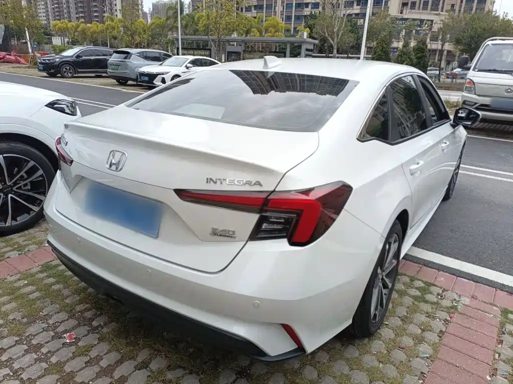 Stylish 2023 240TURBO CVT Deluxe Edition купить на сайте DeffCars