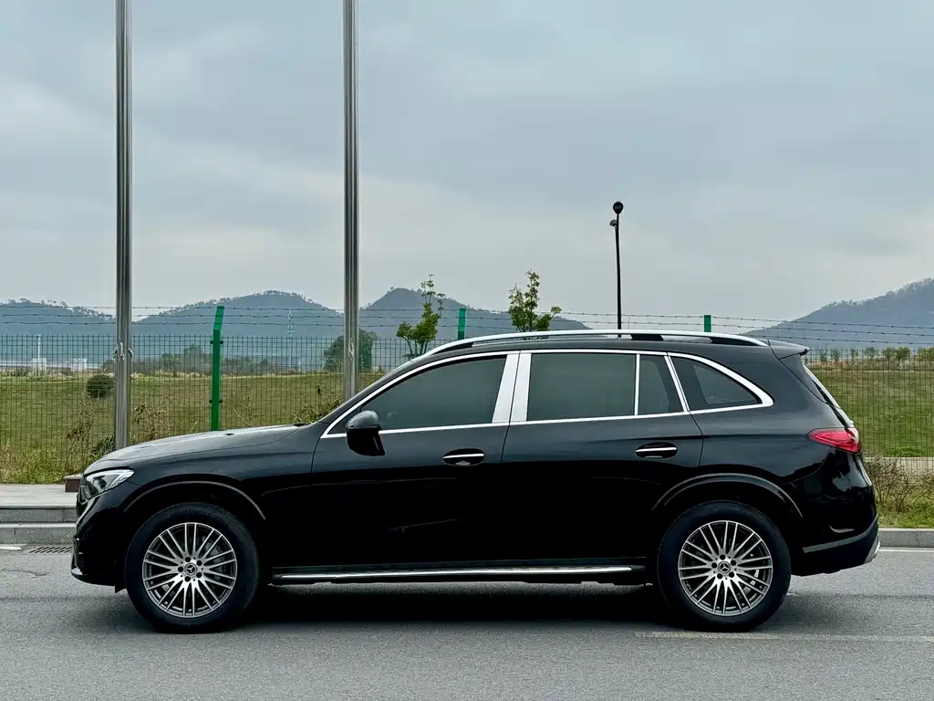 Mercedes-Benz GLC 2024 GLC 300 L 4MATIC Dynamic 7-seater купить на сайте DeffCars