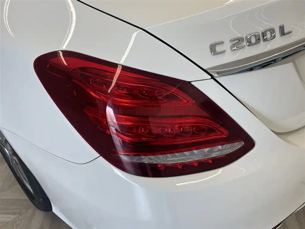 Mercedes-Benz C-Class 2017 facelift C 200 L sports version купить на сайте DeffCars