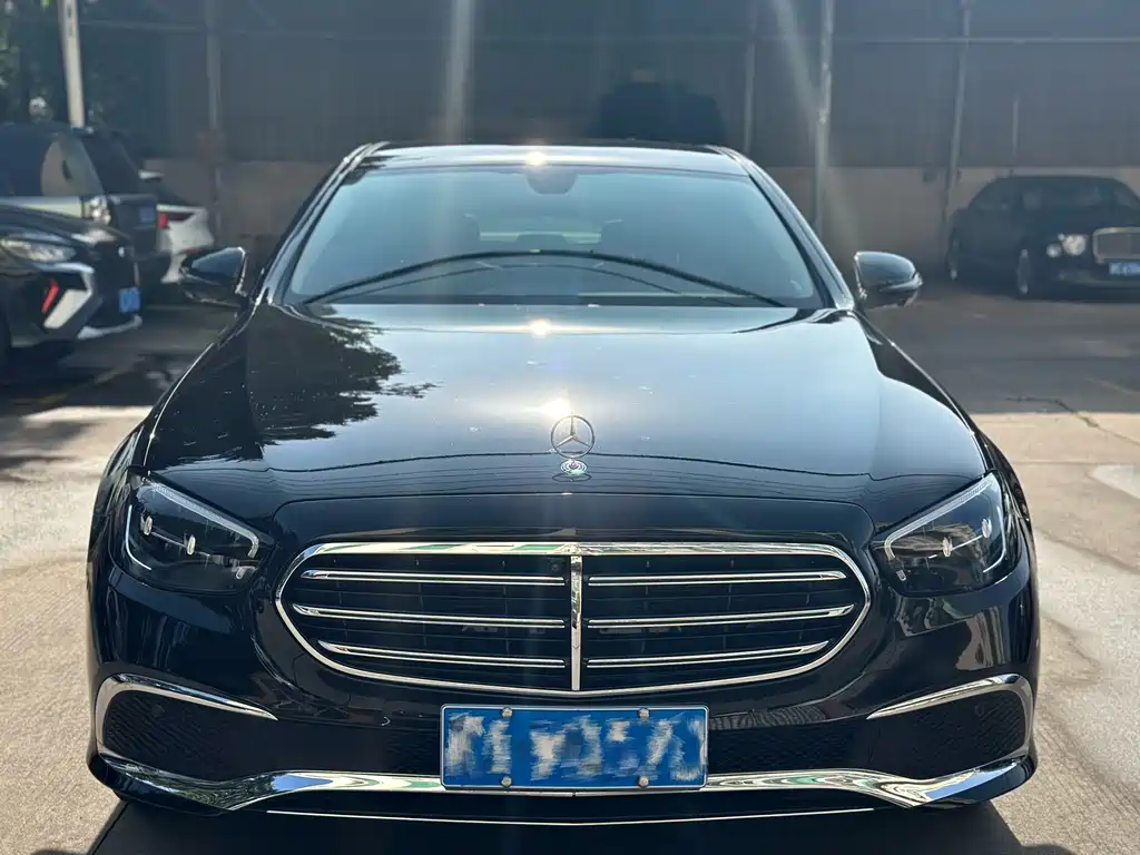 Mercedes-Benz E-Class 2023 E 300 L Luxury Model купить на сайте DeffCars