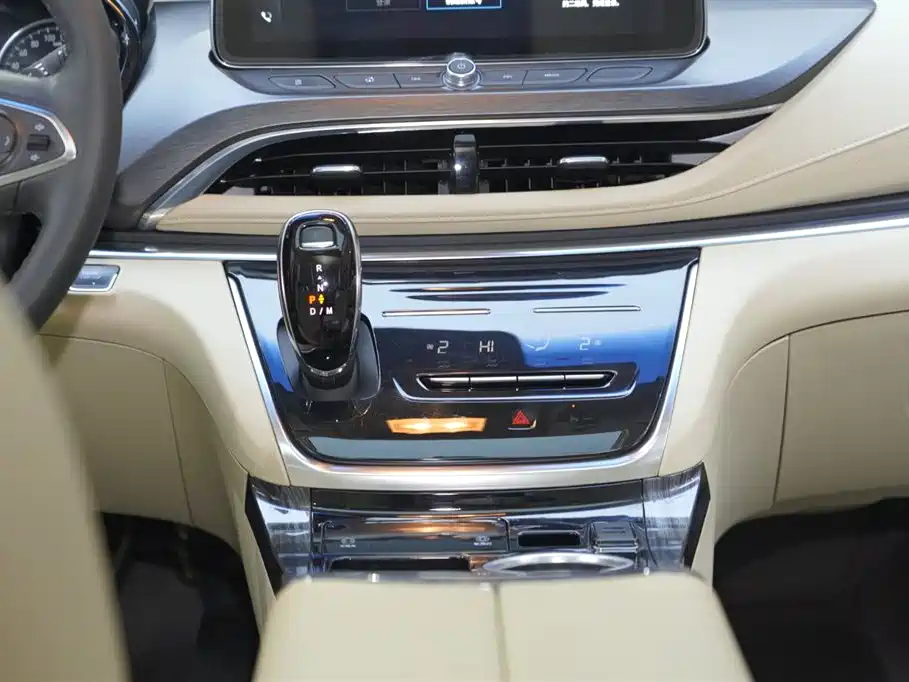 Buick GL8 2023 facelift land business class luxury купить на сайте DeffCars