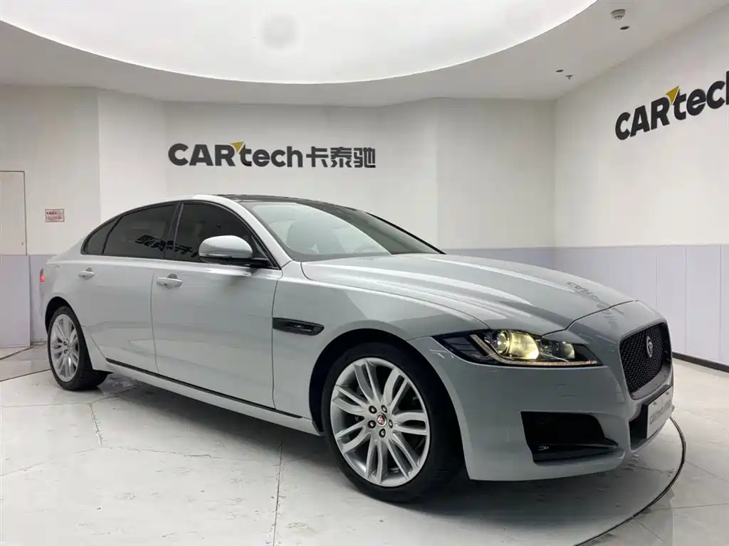 Jaguar XFL 2020 XFL 2.0T P200 two-wheel drive flagship version купить на сайте DeffCars
