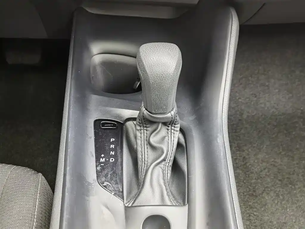 Yize IZOA 2021 2.0L Yixiang Edition купить на сайте DeffCars
