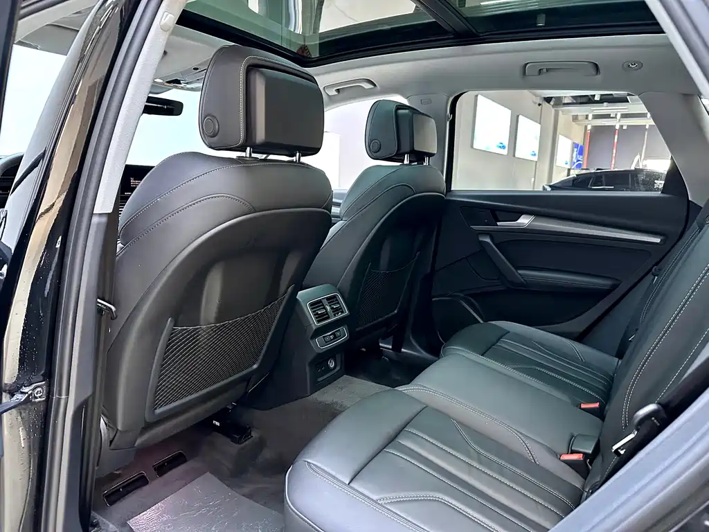 Audi Q5L 2022 40T luxury and dynamic model купить на сайте DeffCars