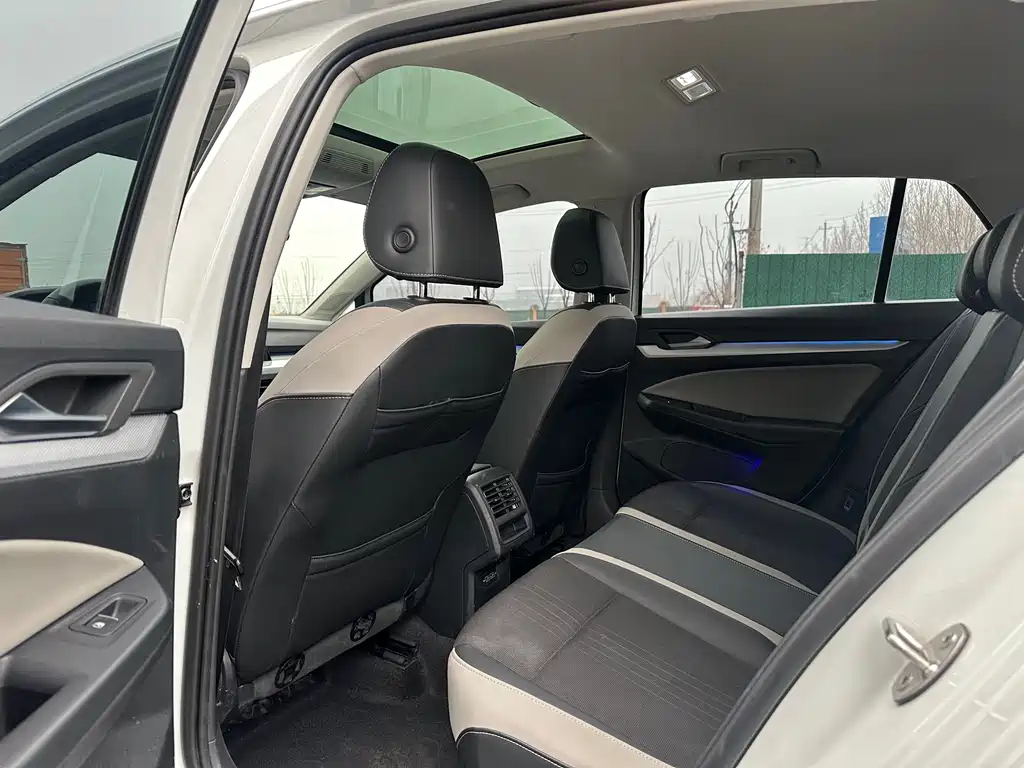 Golf 2021 280TSI DSG Pro купить на сайте DeffCars