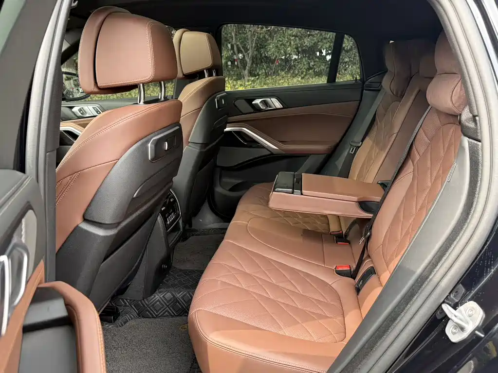 BMW X6 2023 xDrive40i Exclusive M Sports Package купить на сайте DeffCars