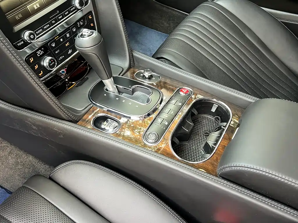 Continental 2017 4.0T GT V8 Standard Edition купить на сайте DeffCars
