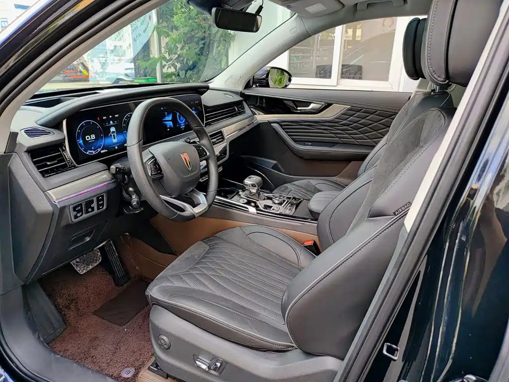 Hongqi HS5 2022 2.0T Zhilian Flagship Edition купить на сайте DeffCars