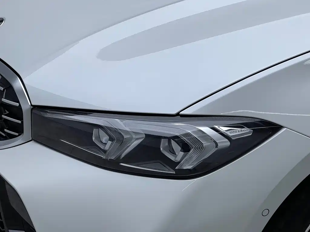 BMW 3 Series 2024 325Li M Sports Package купить на сайте DeffCars