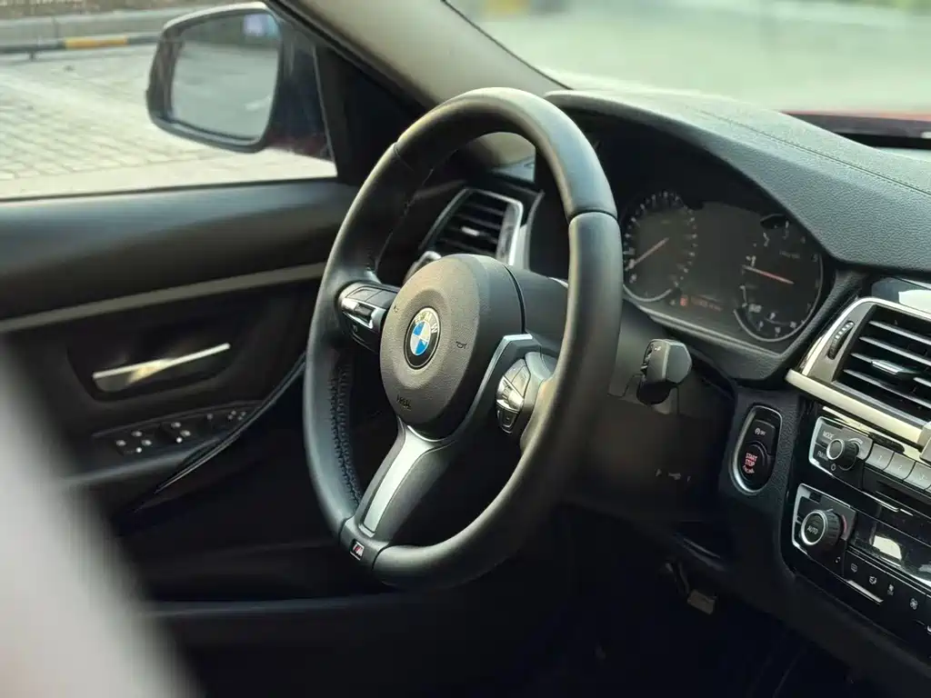 BMW 3 Series 2018 320Li Leading M Sports Package купить на сайте DeffCars