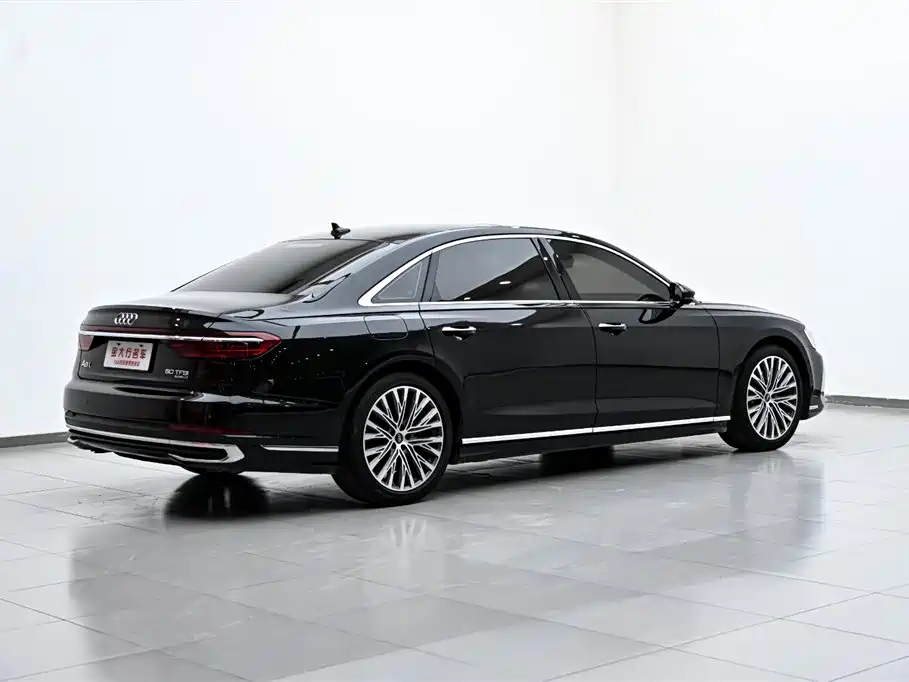 Audi A8 2024 A8L 50 TFSI quattro Premium Selection купить на сайте DeffCars