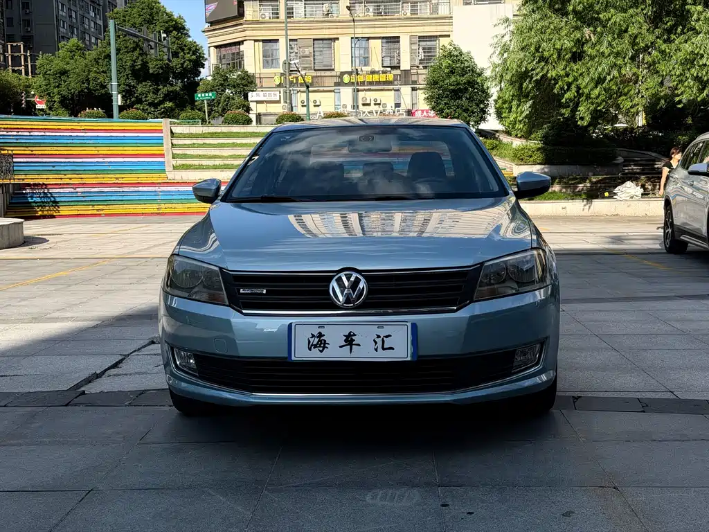 Lavida 2014 1.4TSI DSG blue drive technology version купить на сайте DeffCars
