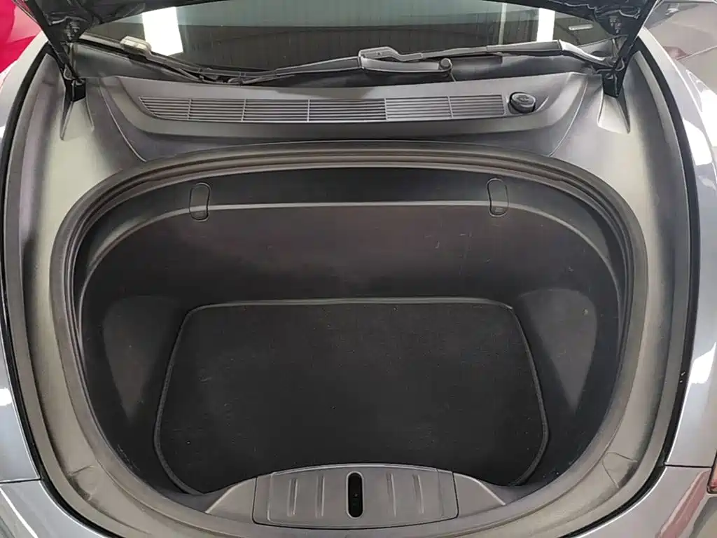 Model 3进口 2019款 长续航后驱版 купить на сайте DeffCars