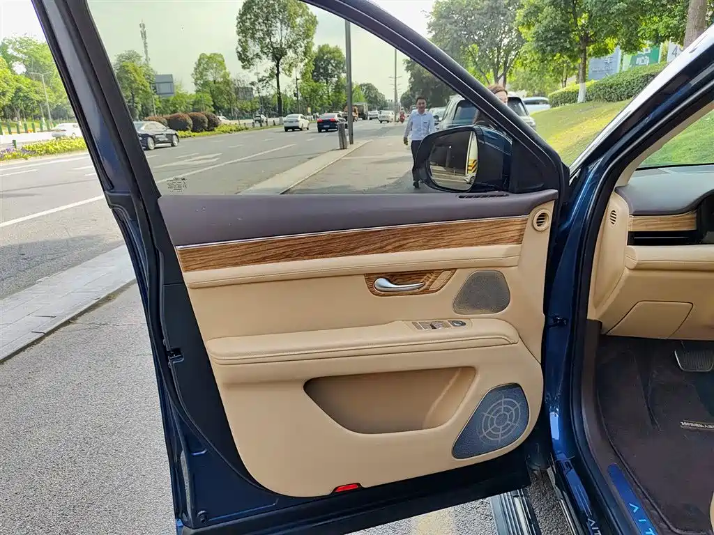 Wenjie M7 2024 1.5T Intelligent Driving Rear Drive Ultra Edition 5 Seats купить на сайте DeffCars