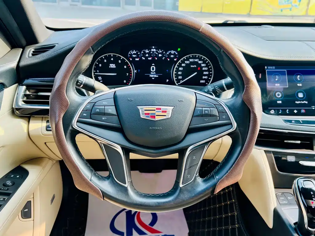 Cadillac CT6 2020 28T Fashion Model купить на сайте DeffCars