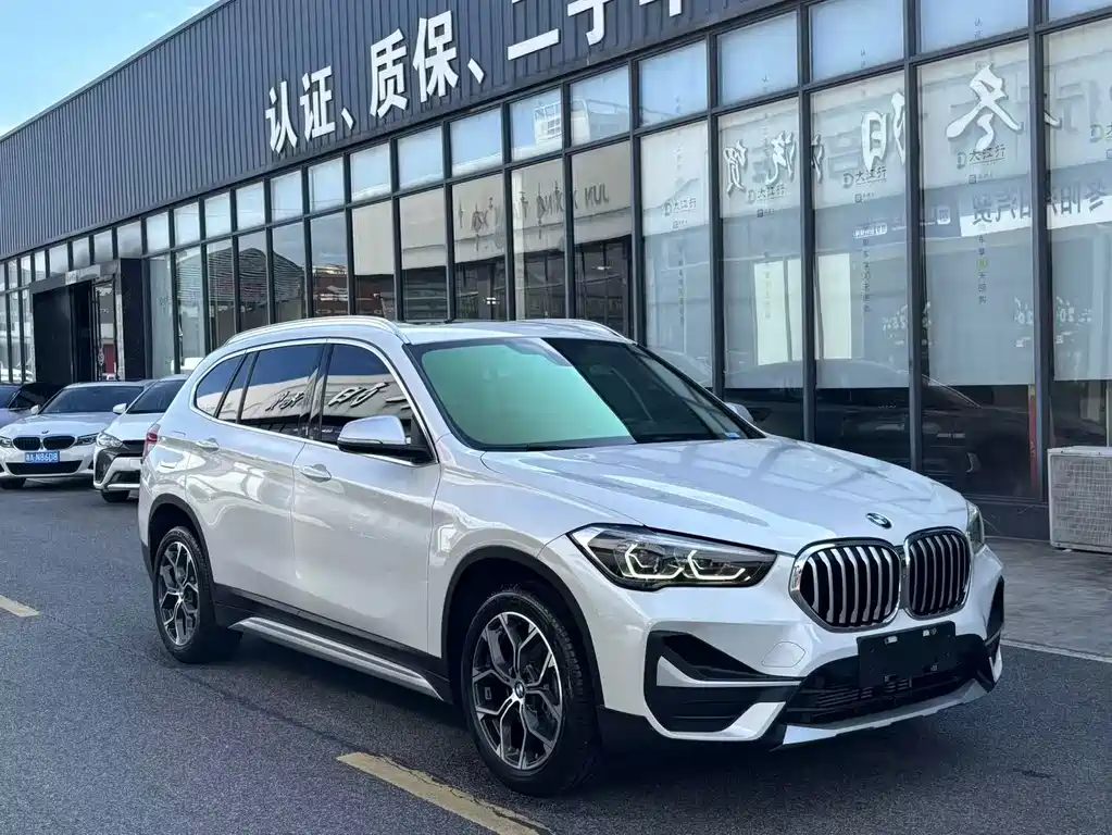 BMW X1 sDrive20Li sleek 2022 купить на сайте DeffCars
