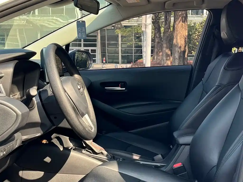 Corolla 2021 1.2T S-CVT Elite PLUS Edition купить на сайте DeffCars