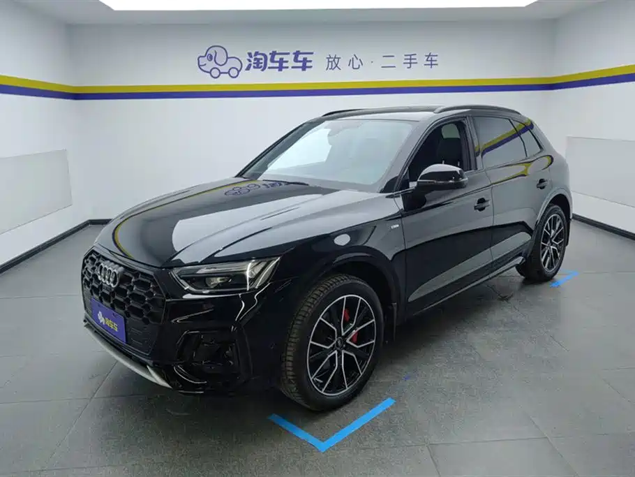 Audi Q5L 2024 45 TFSI luxury and dynamic model купить на сайте DeffCars