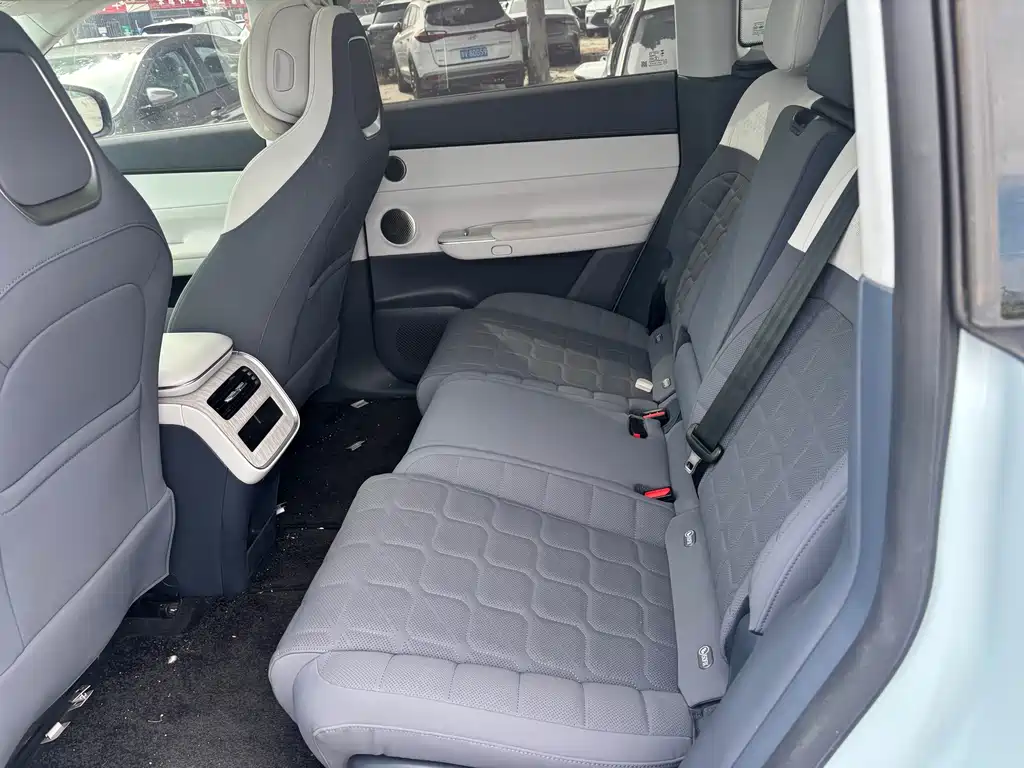 Exlantix ET 2024 Pure Electric 625 Pro купить на сайте DeffCars