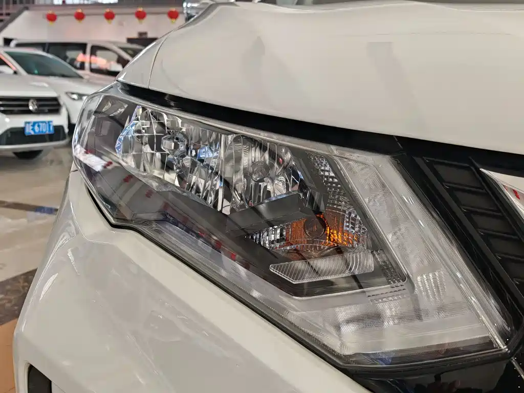 X-Trail 2022 2.0L 2WD Intelligent Link Premium Edition купить на сайте DeffCars
