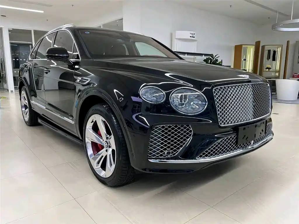 Bentayga 2022 4.0T V8 купить на сайте DeffCars