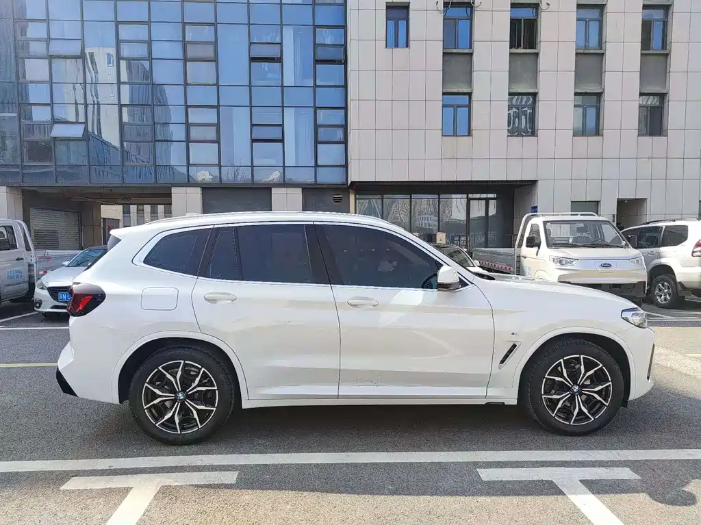 BMW X3 2023 xDrive25i M Sports Package купить на сайте DeffCars