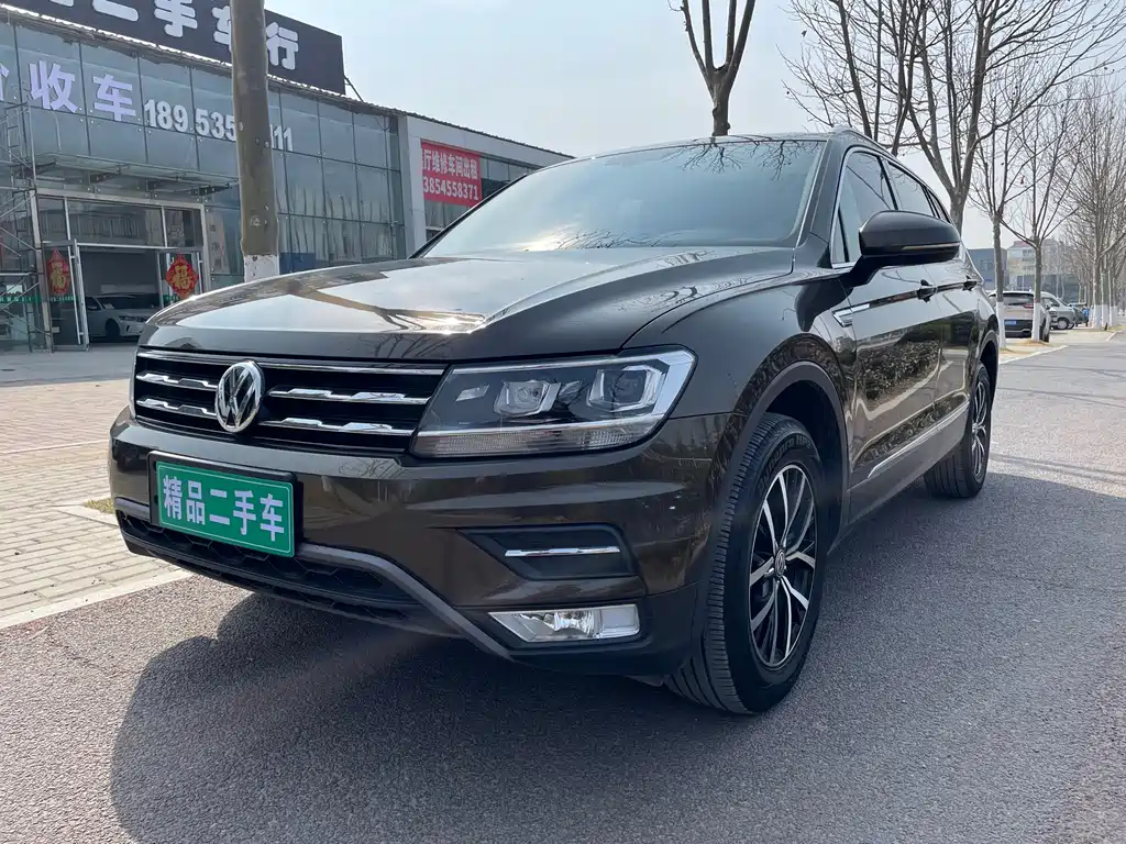 Tiguan L 2018 facelift 330TSI automatic two-wheel drive luxury version купить на сайте DeffCars