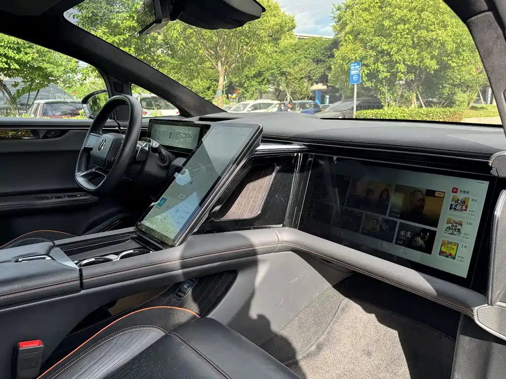 Gaohe HiPhi X 2021 flagship version 6 seats купить на сайте DeffCars